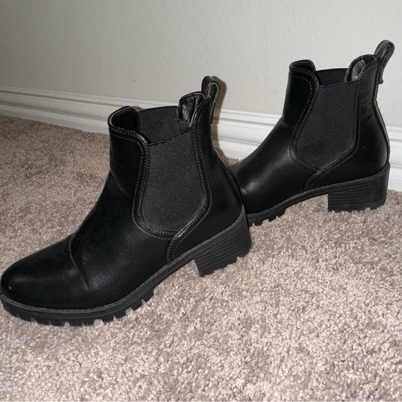 Women's Black Booties - Picture 1 of 6